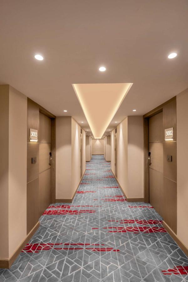 Radisson Hotel Sector 29 Gurugram Gurgáon Kültér fotó